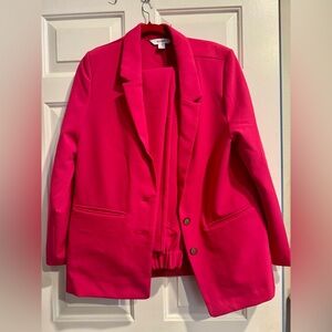 Old Navy Bright Pink Blazer & Trouser Set – Size Medium (2-Piece Suit)